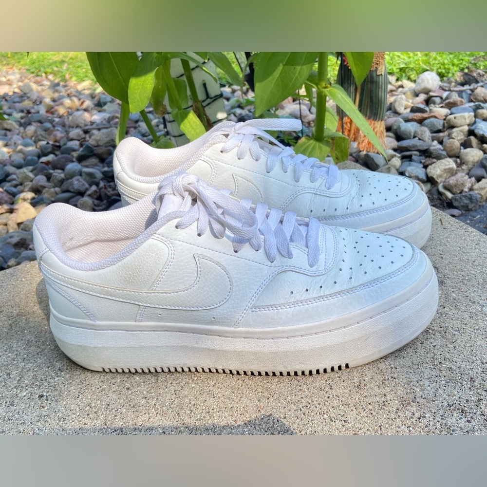 NIKE Court Vision Alta Platform Shoes WHITE US 10.5 UK 8 Leather Sneakers
